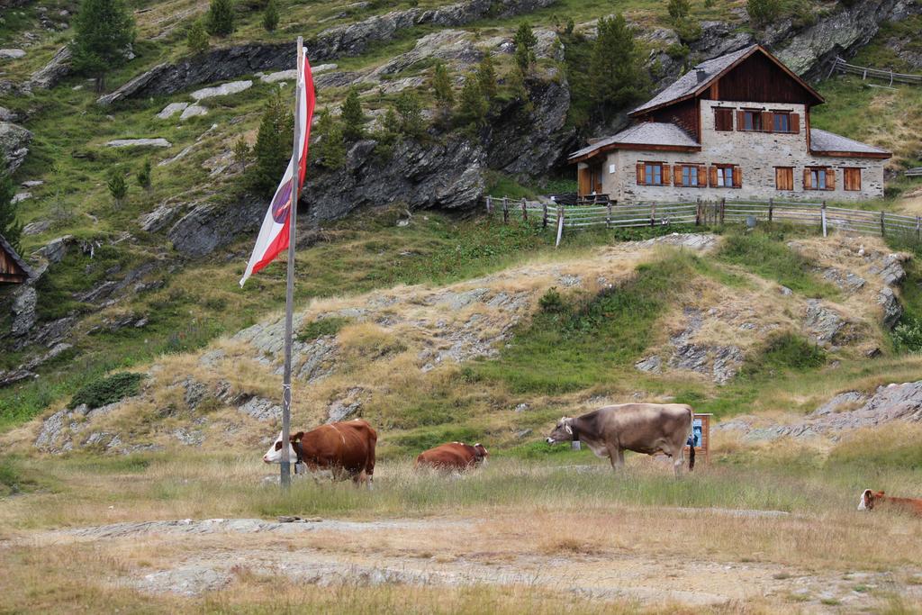 Aparthotel Alpenrose Martello Exteriér fotografie
